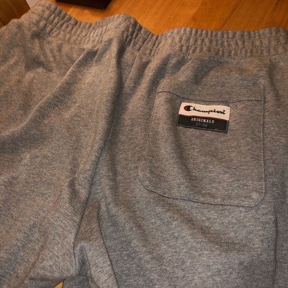 Champion sweatpants - Picture 2 of 2